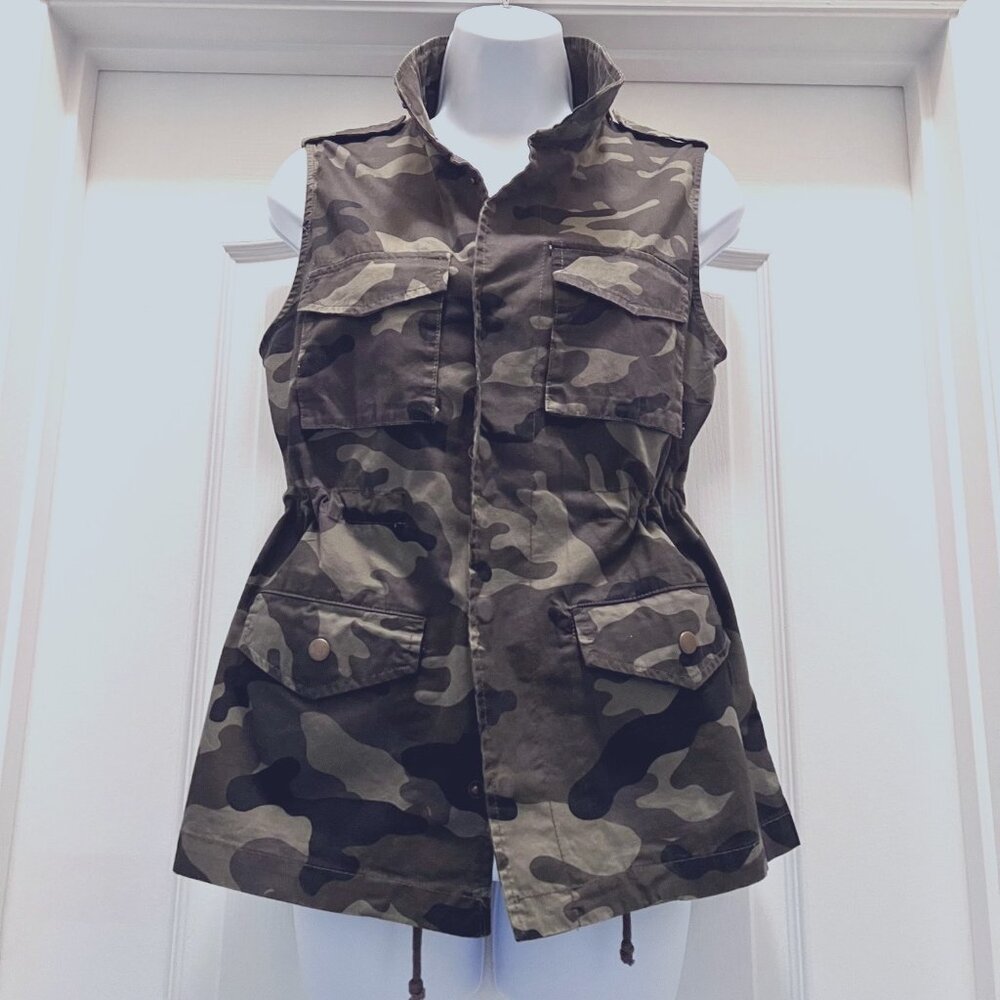 Endless Love-Women's Small Camouflage Vest-Drawstring Waist-Hunting-Casual-Green